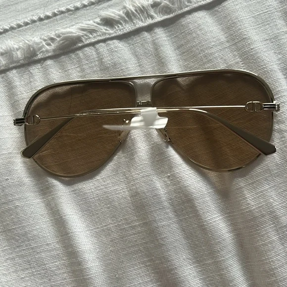 Dior Aviator Sunglasses - Picture 7 of 7